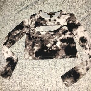 Marble long sleeve crop top